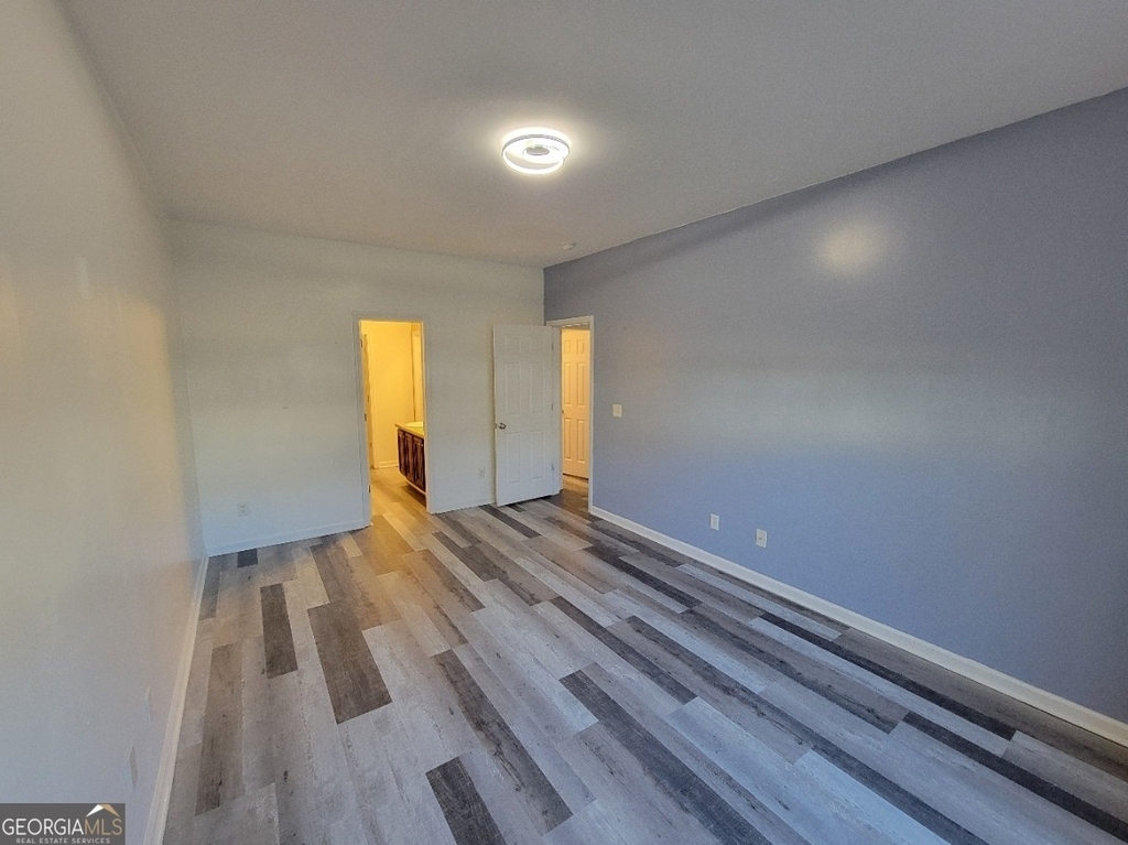 175 Stillwood Drive - Photo 8