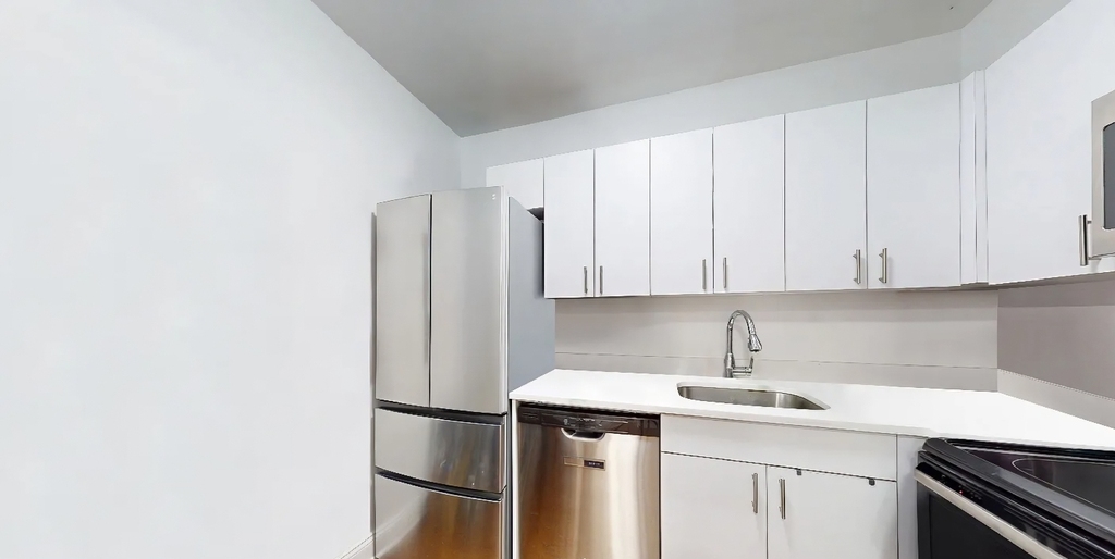 219 east 69th street - Photo 6
