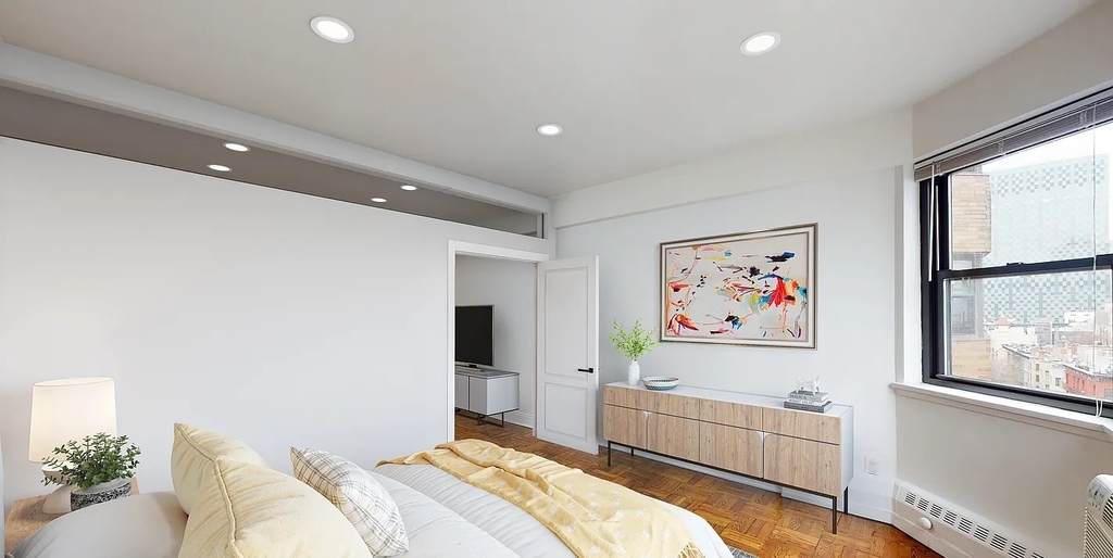 219 east 69th street - Photo 2