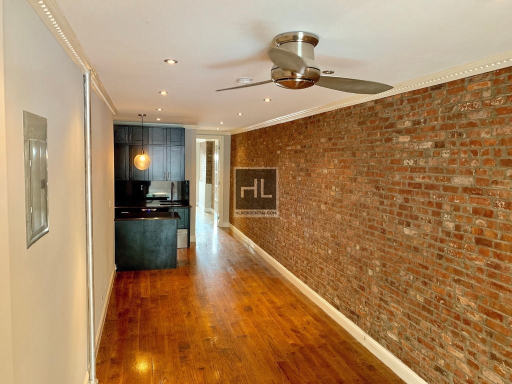 East 6th Street - Photo 2