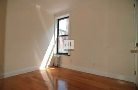 East 6th Street - Photo 9