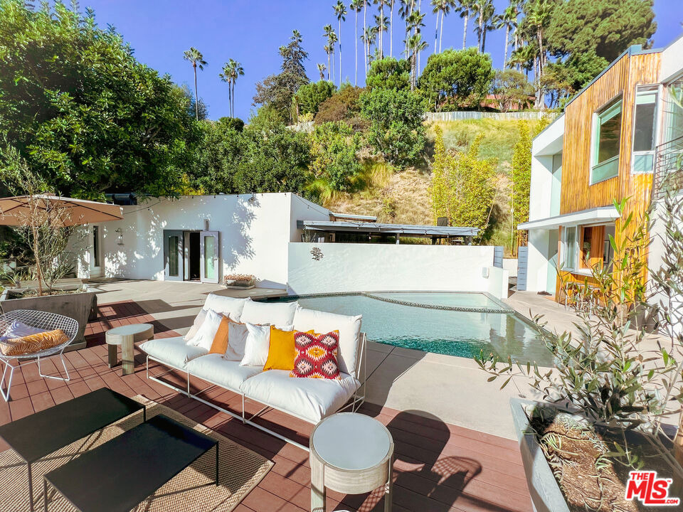 7650 Curson Terrace - Photo 2