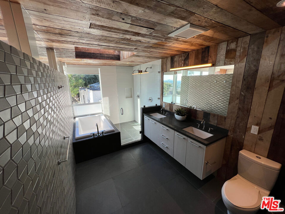 7650 Curson Terrace - Photo 10