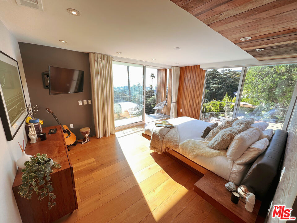 7650 Curson Terrace - Photo 7