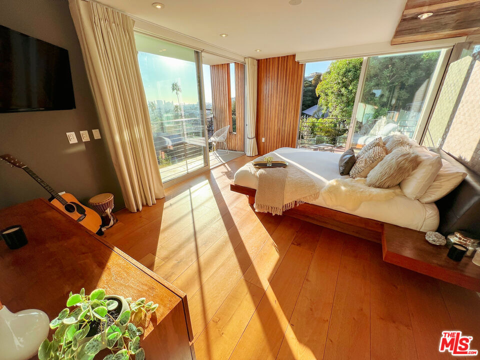 7650 Curson Terrace - Photo 6