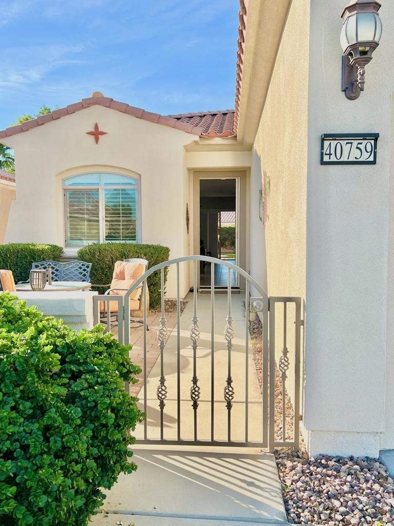 40759 Calle Guapo - Photo 2