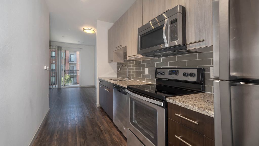 6750 E Chenango Ave - Photo 10