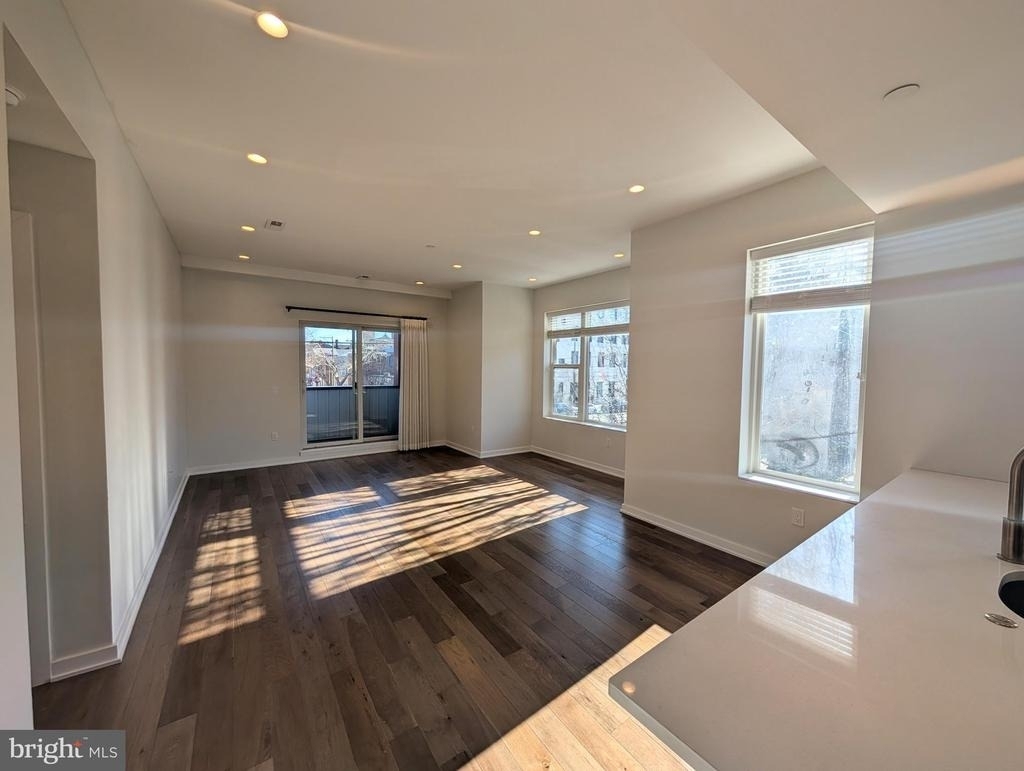 1500 N American Street - Photo 2