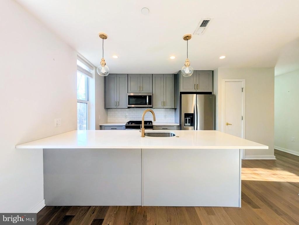 1500 N American Street - Photo 5