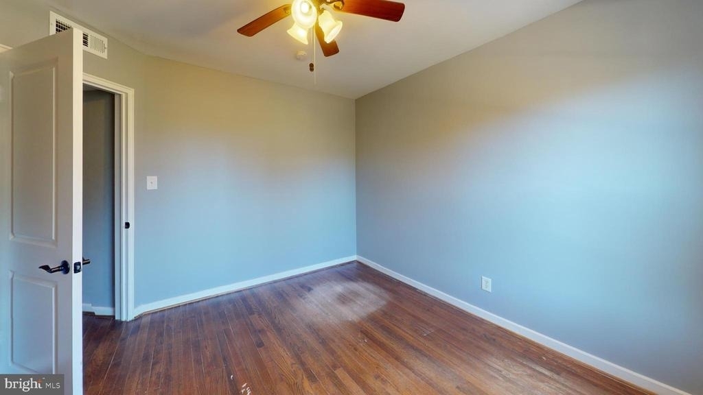 2203 Washington Ave - Photo 4