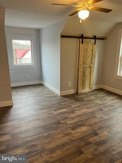604 E Oak Street - Photo 7