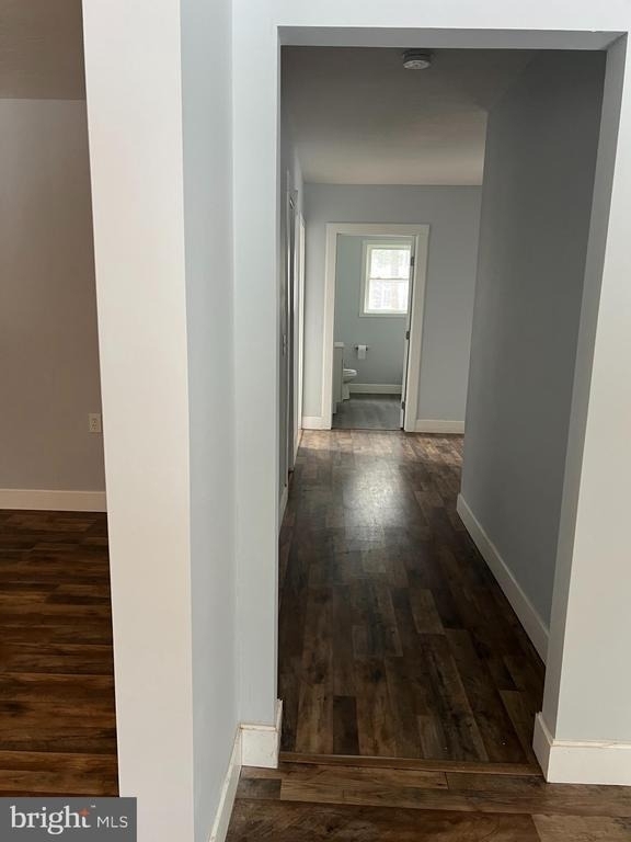 604 E Oak Street - Photo 4