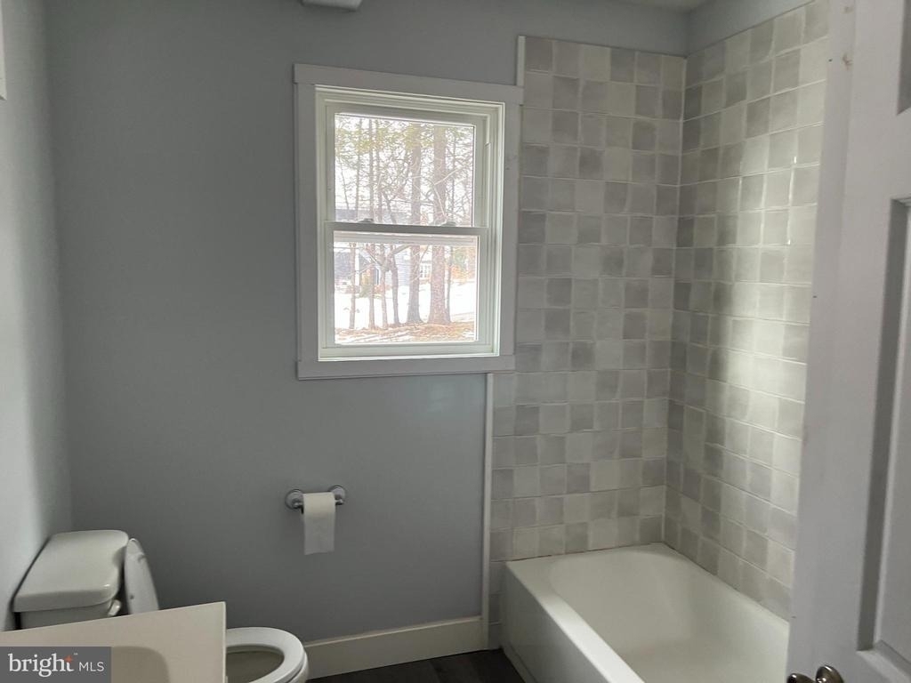 604 E Oak Street - Photo 14