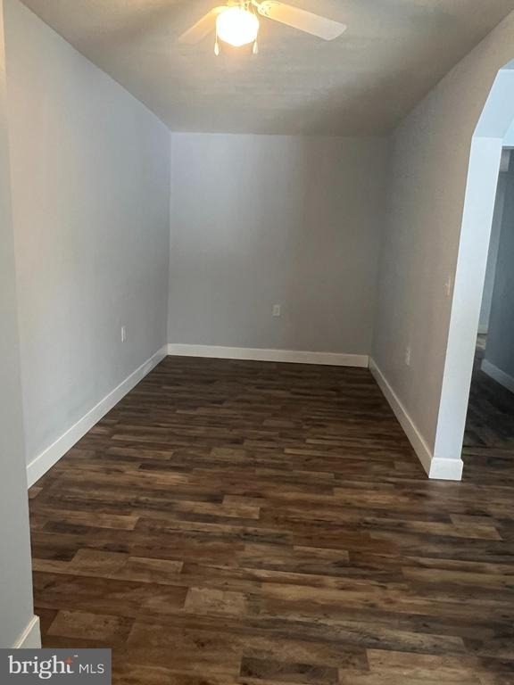 604 E Oak Street - Photo 6