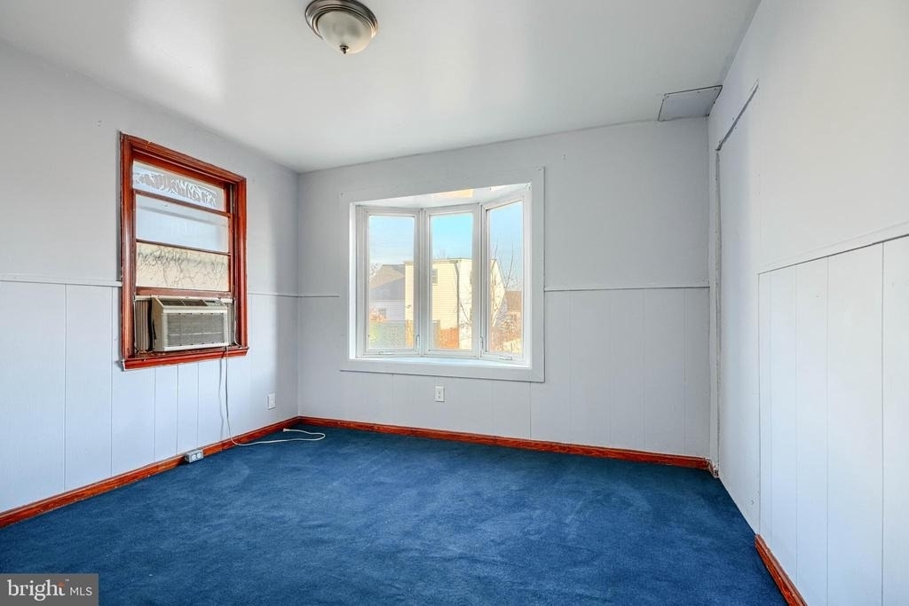 7839 Birmingham Avenue - Photo 11