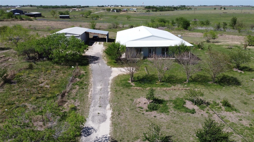 333 County Road 497 - Photo 3