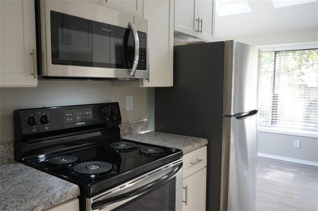 2845 Holcomb Bridge Road - Photo 4