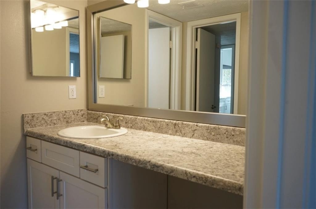 2845 Holcomb Bridge Road - Photo 12