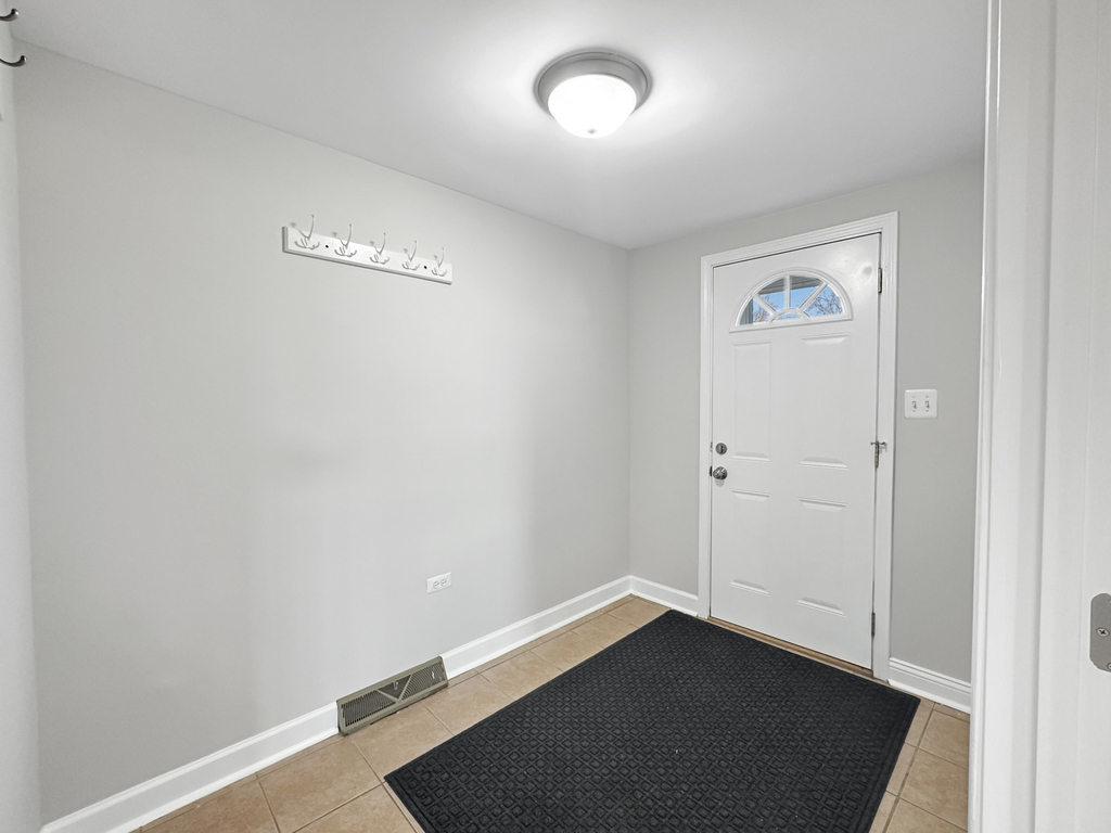 3135 Chicago Road - Photo 1