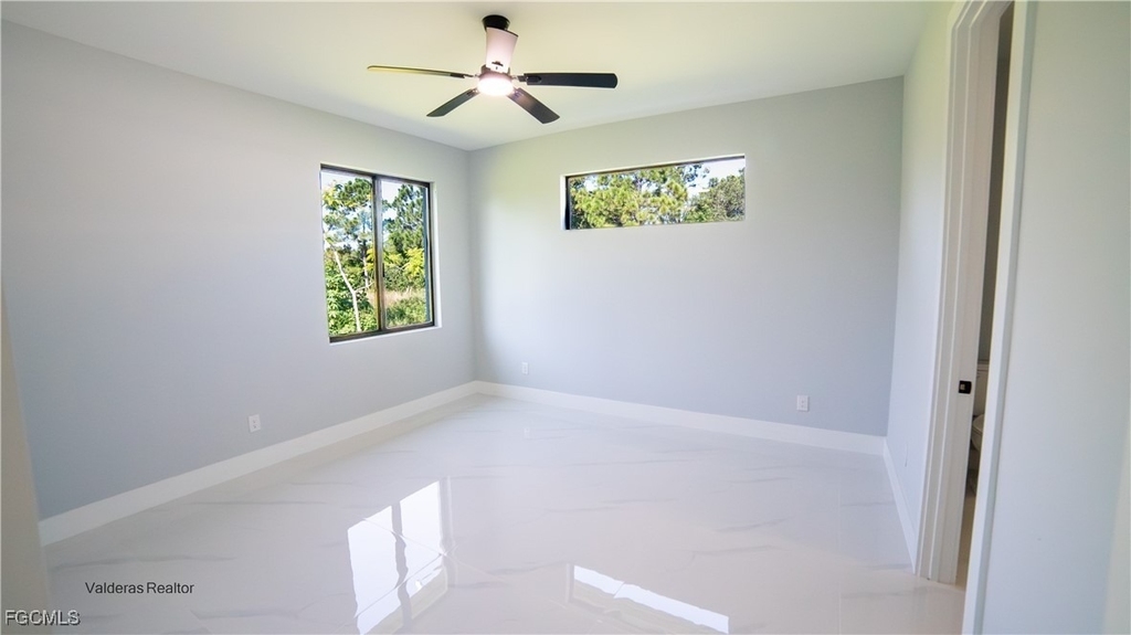 2401/2403 Matena Avenue S - Photo 4