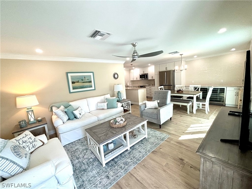 1435 Curlew Avenue - Photo 2