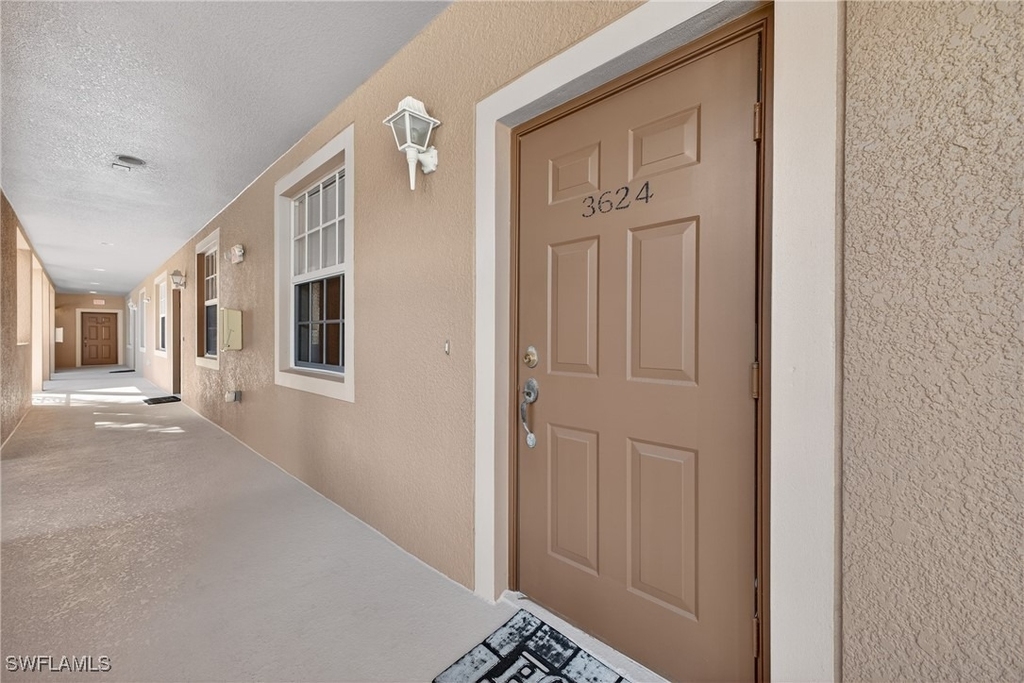 9601 Spanish Moss Way - Photo 2
