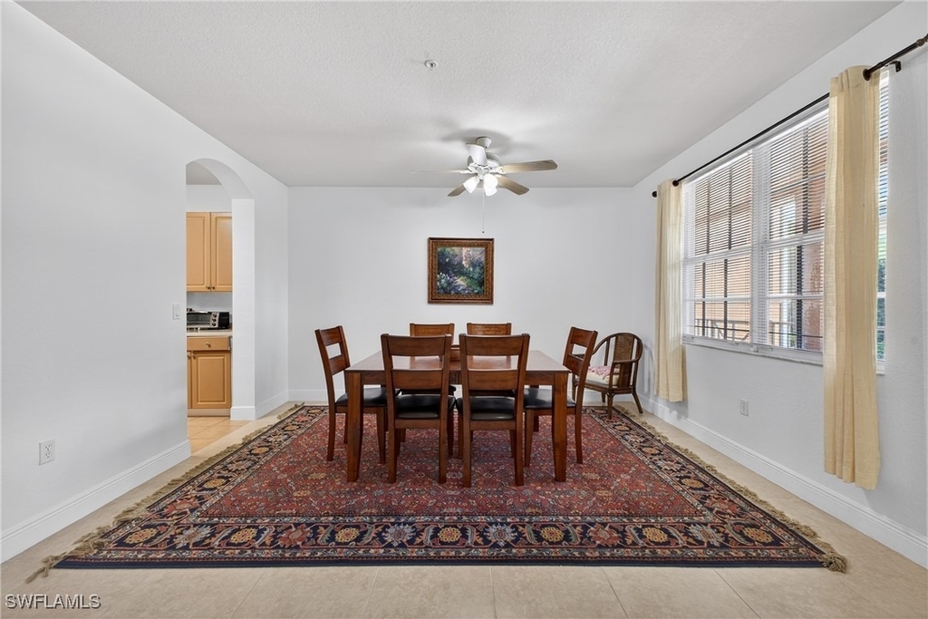 9601 Spanish Moss Way - Photo 4
