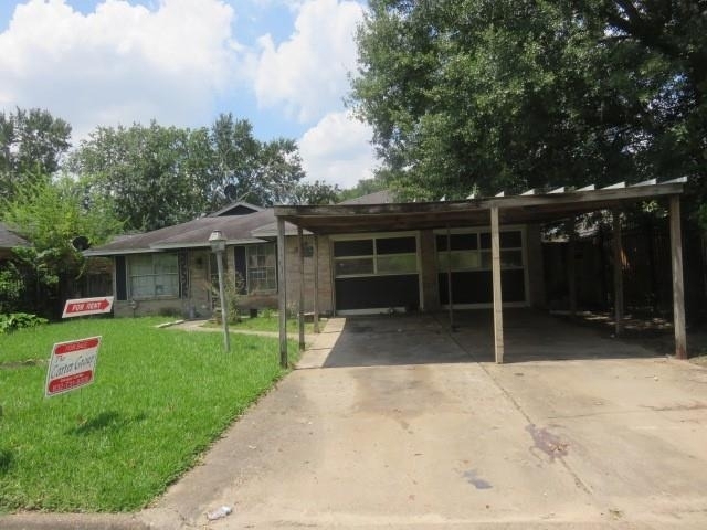 8811 Burford Lane - Photo 0