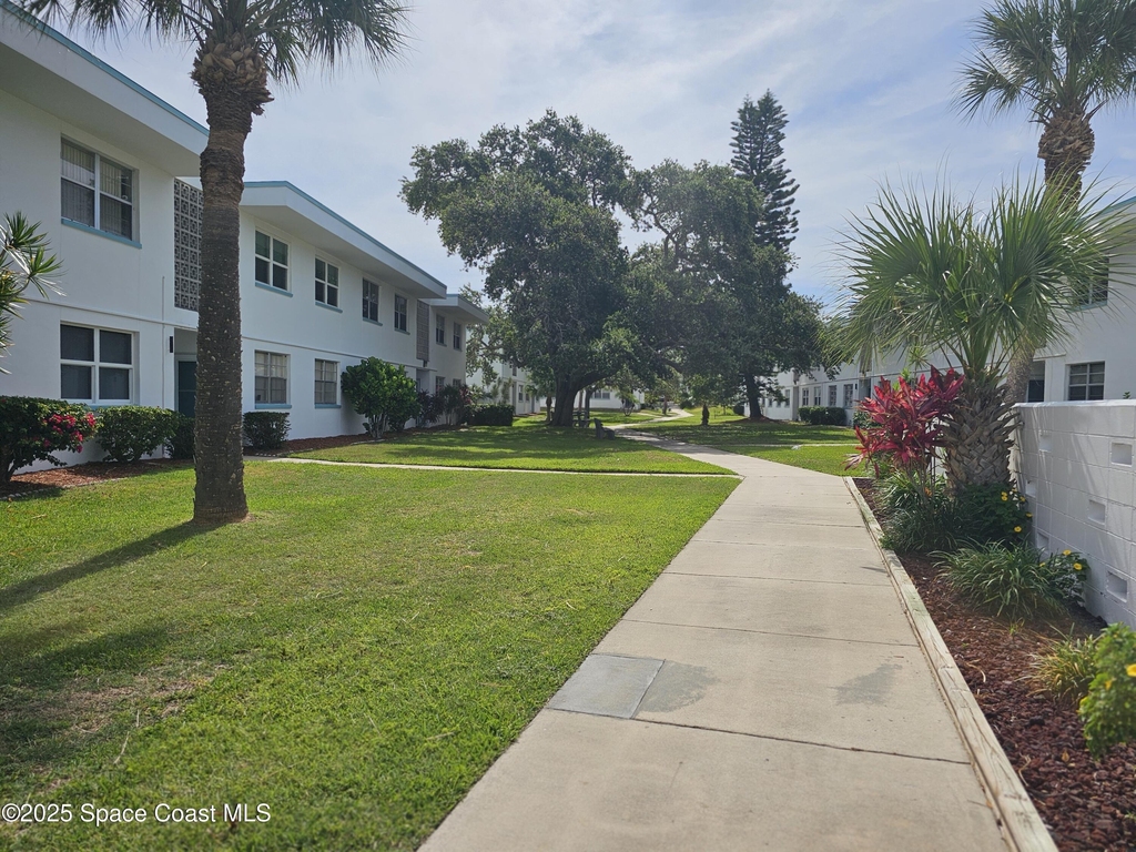 8401 N Atlantic Avenue - Photo 2