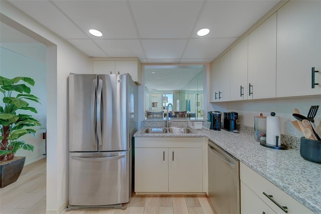 17900 Gulf Boulevard - Photo 14