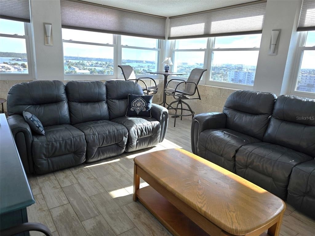 17408 Gulf Boulevard - Photo 5