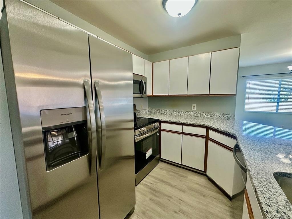 7903 Waterview Way - Photo 9