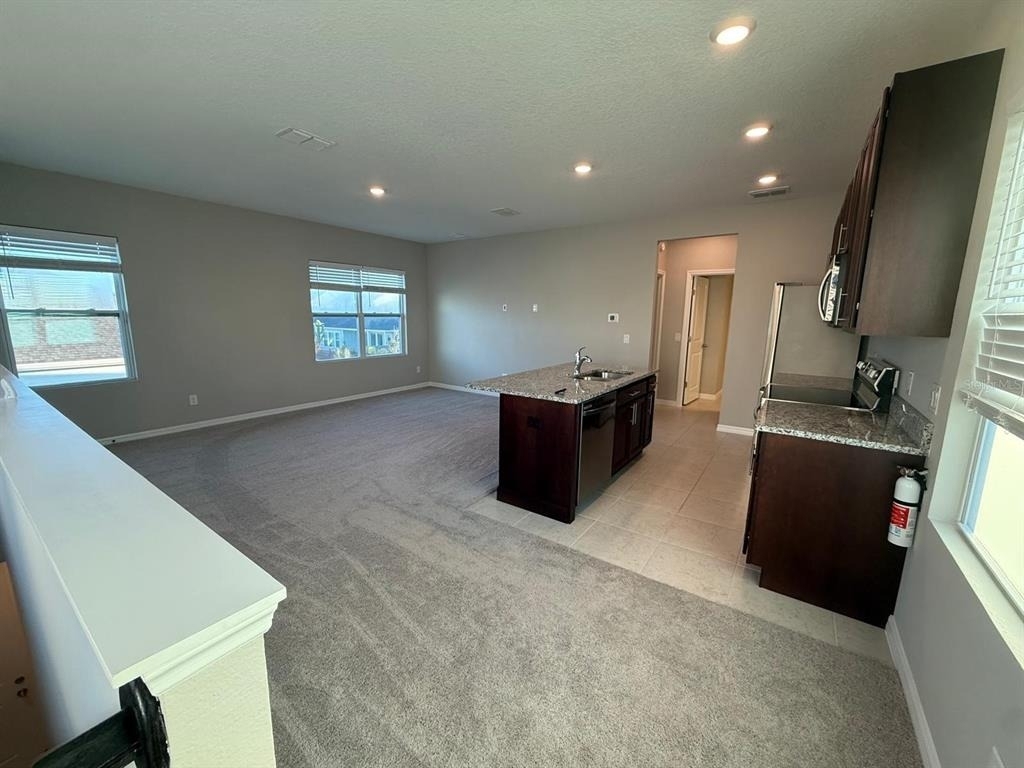 3124 Voyager Avenue - Photo 9