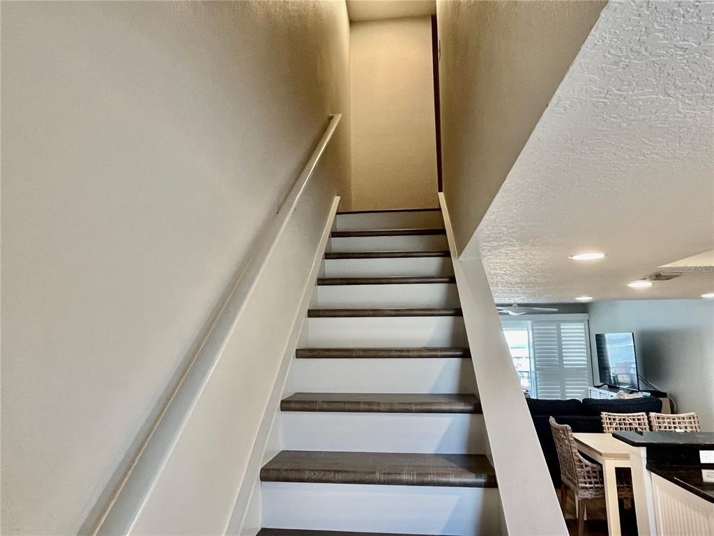 2100 N Peninsula Avenue - Photo 18