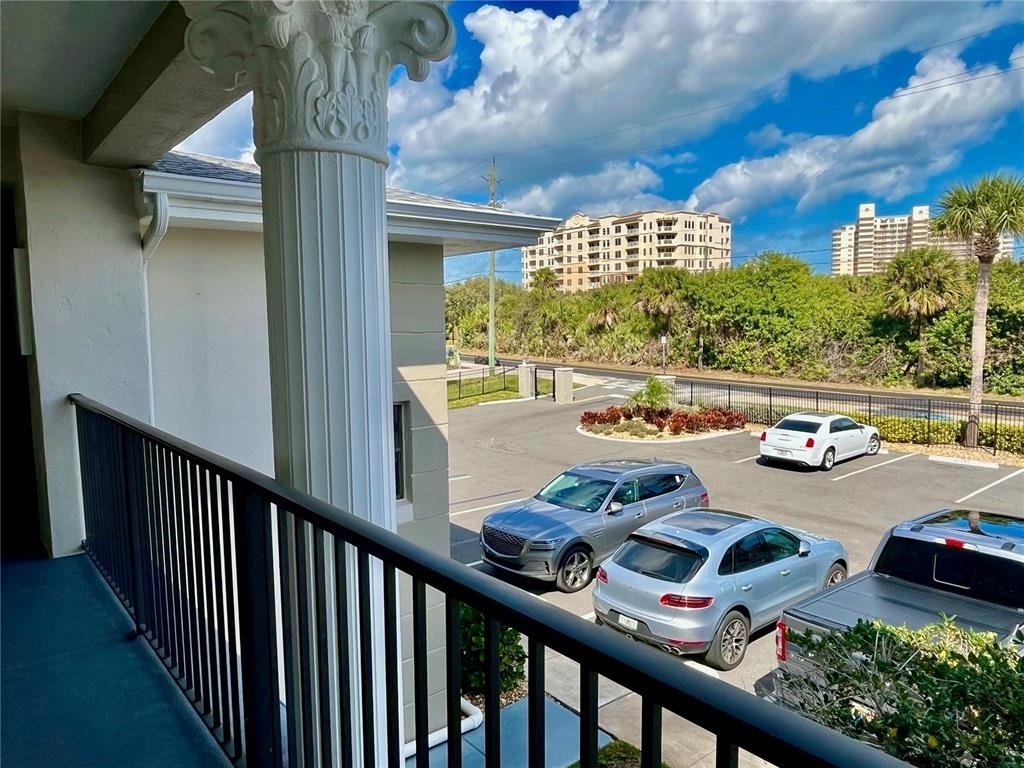 2100 N Peninsula Avenue - Photo 32