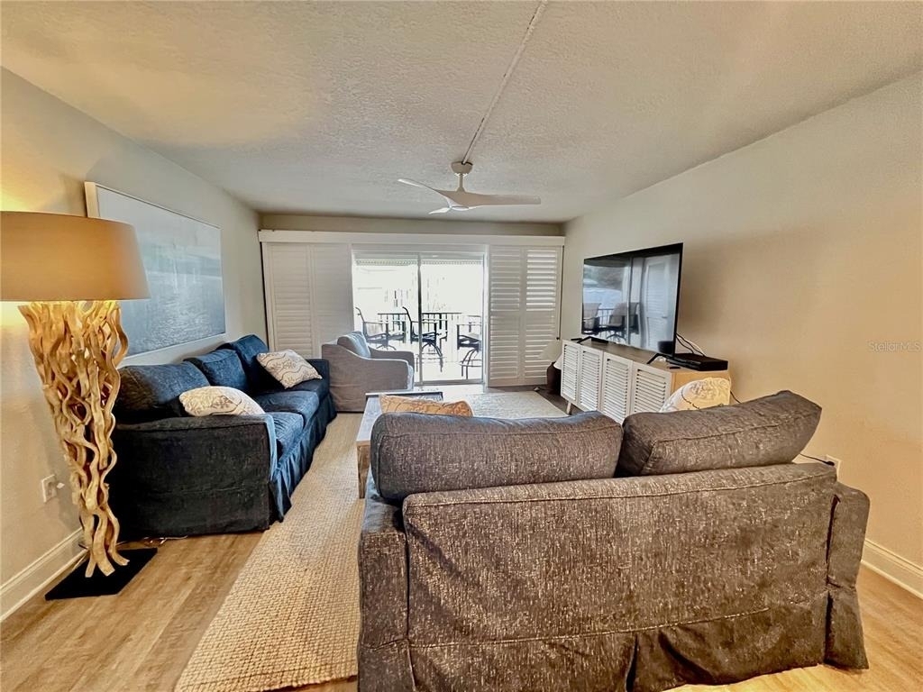 2100 N Peninsula Avenue - Photo 4