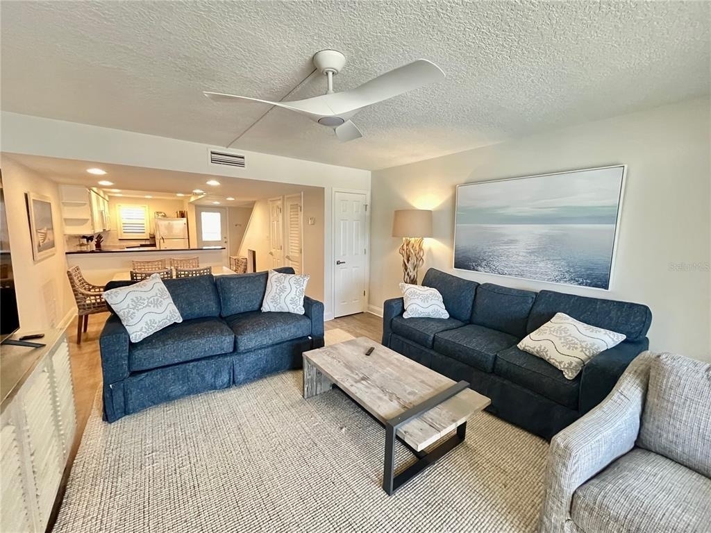 2100 N Peninsula Avenue - Photo 9