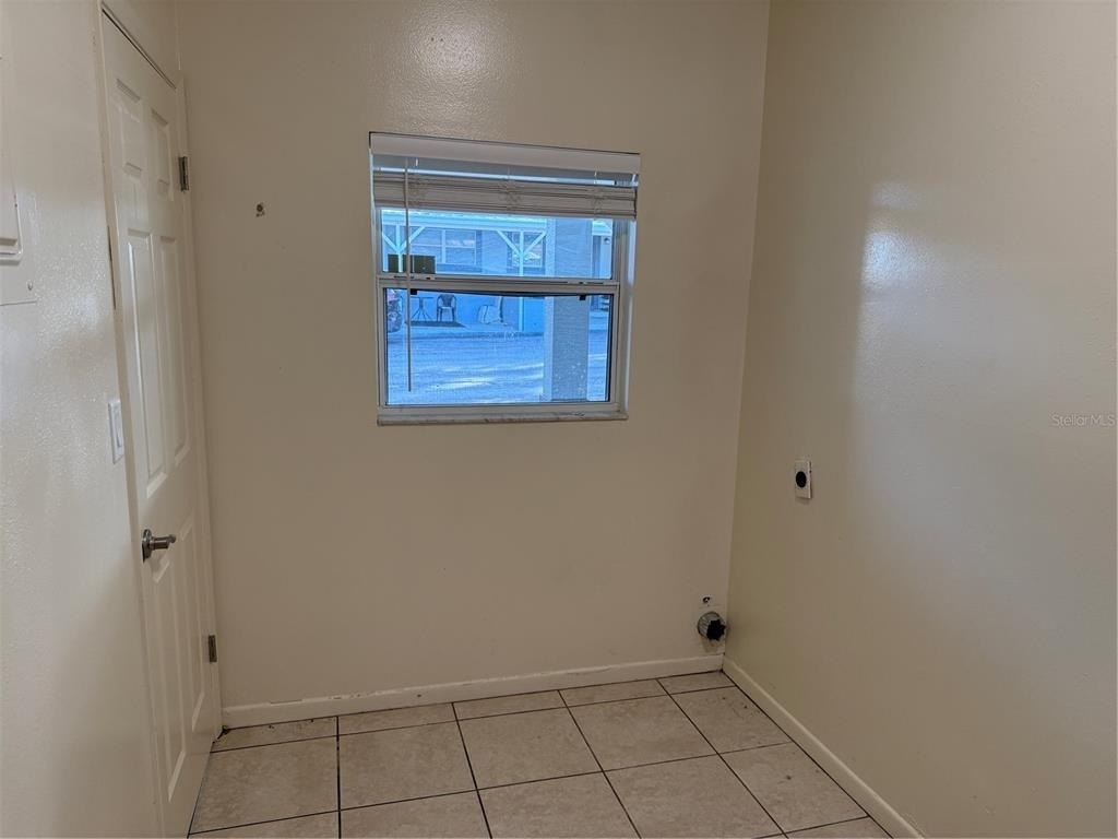 822 S Lone Oak Drive - Photo 17