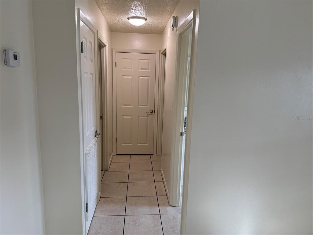 822 S Lone Oak Drive - Photo 4