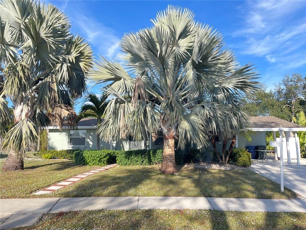 6405 White Sands Terrace - Photo 2