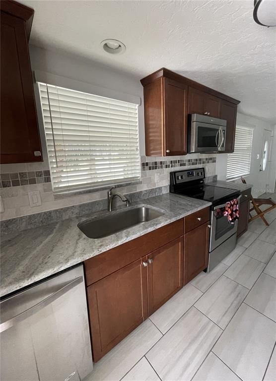 6405 White Sands Terrace - Photo 7