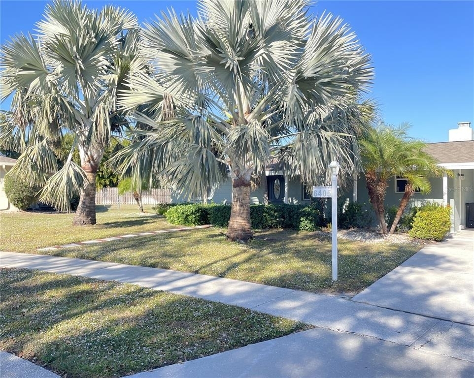 6405 White Sands Terrace - Photo 1