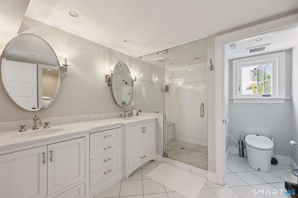 19 Middle Beach Road - Photo 13