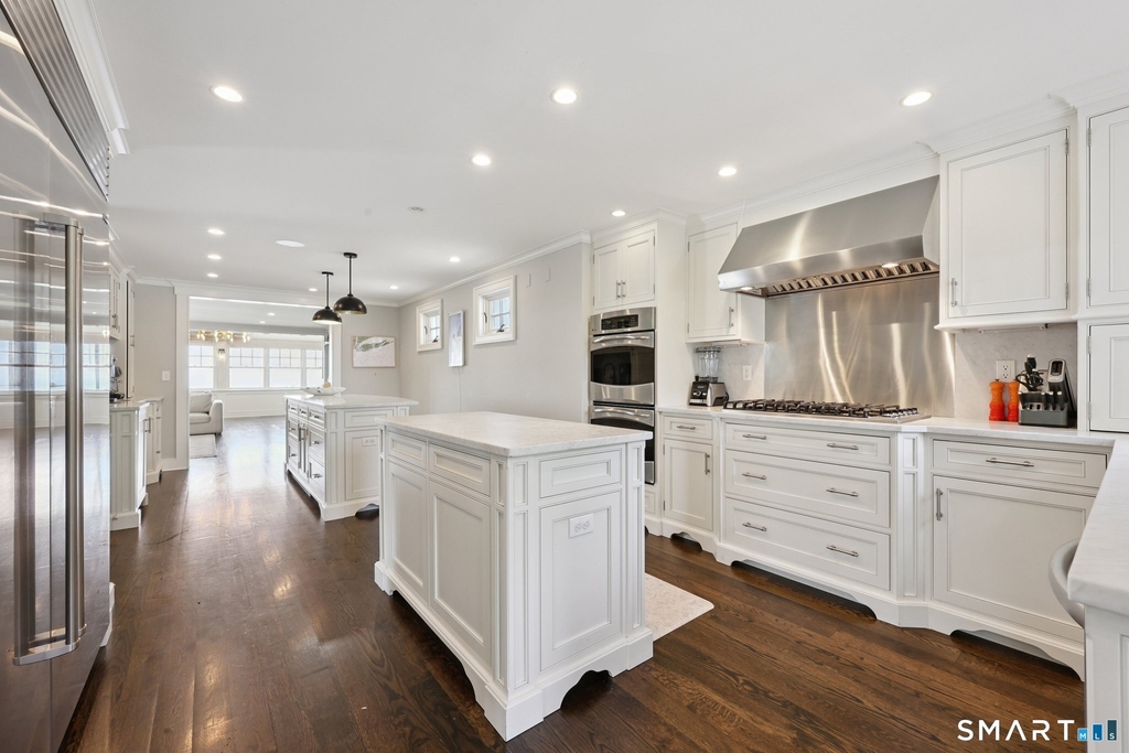 19 Middle Beach Road - Photo 5