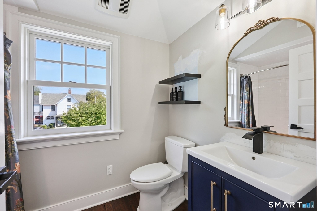 19 Middle Beach Road - Photo 14