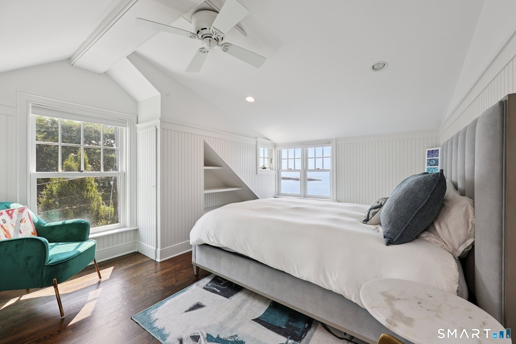 19 Middle Beach Road - Photo 21