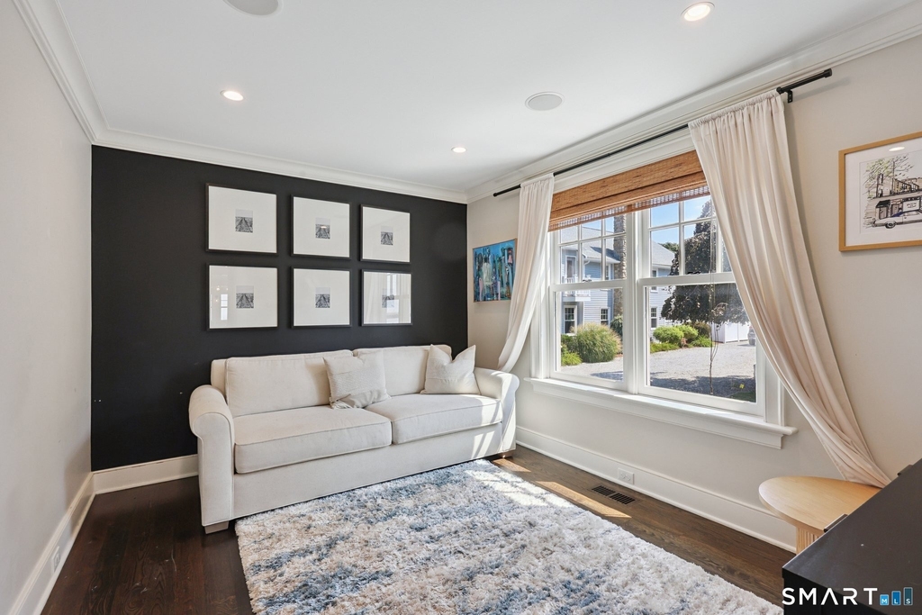 19 Middle Beach Road - Photo 7