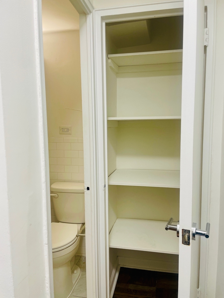 20 Beekman Place, 5E - Photo 5