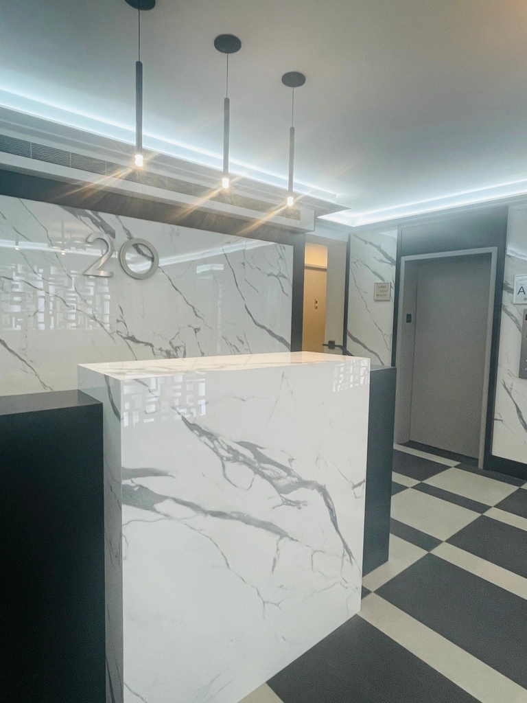 20 Beekman Place, 5E - Photo 6