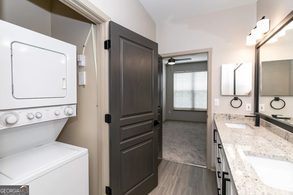 1000 Ashwood Parkway - Photo 11